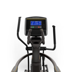 Trenażer eliptyczny A30 firmy Matrix z konsolą XR Trenażer eliptyczny A30 firmy Matrix z konsolą XR